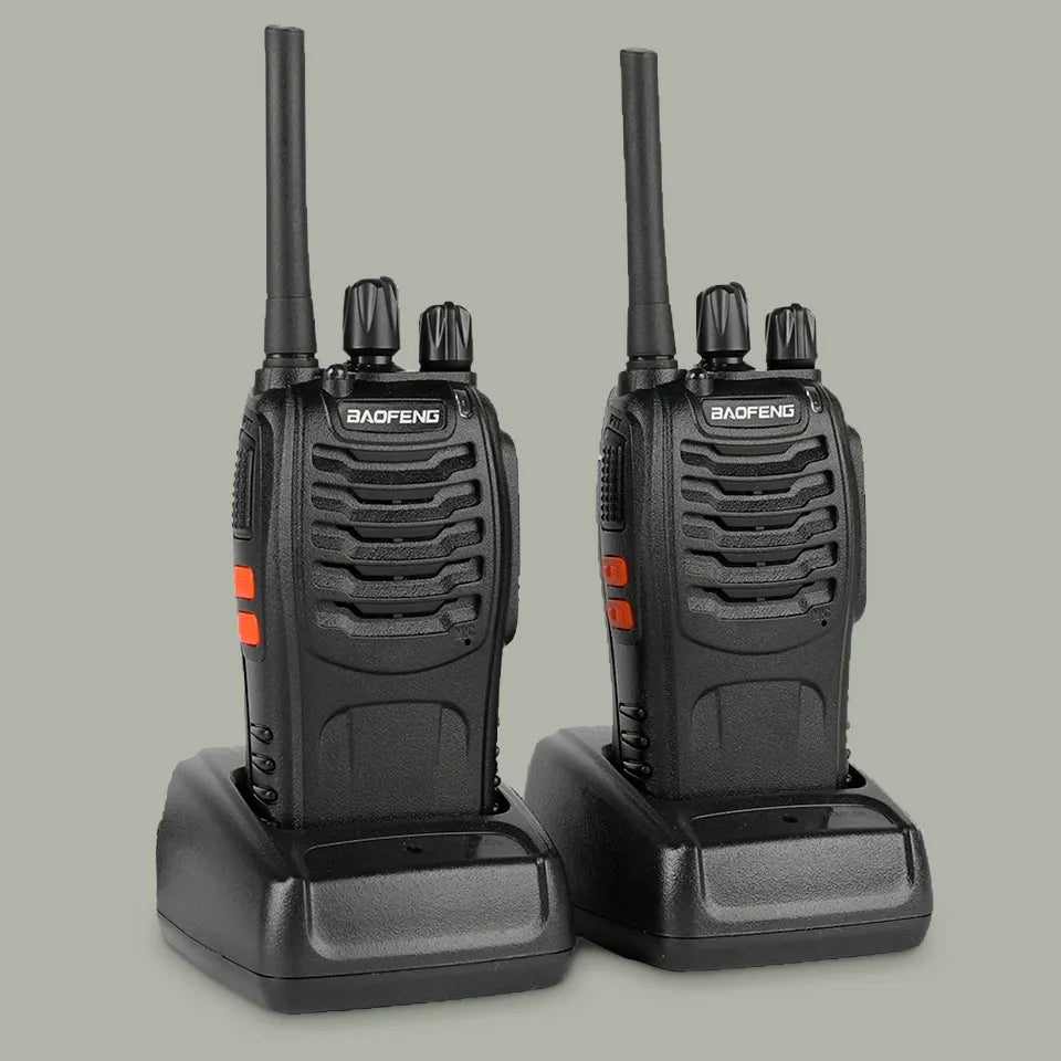 Par de Walkie-Talkie  Baofeng BF-888S com Auriculares - Distância 3 a 10 km